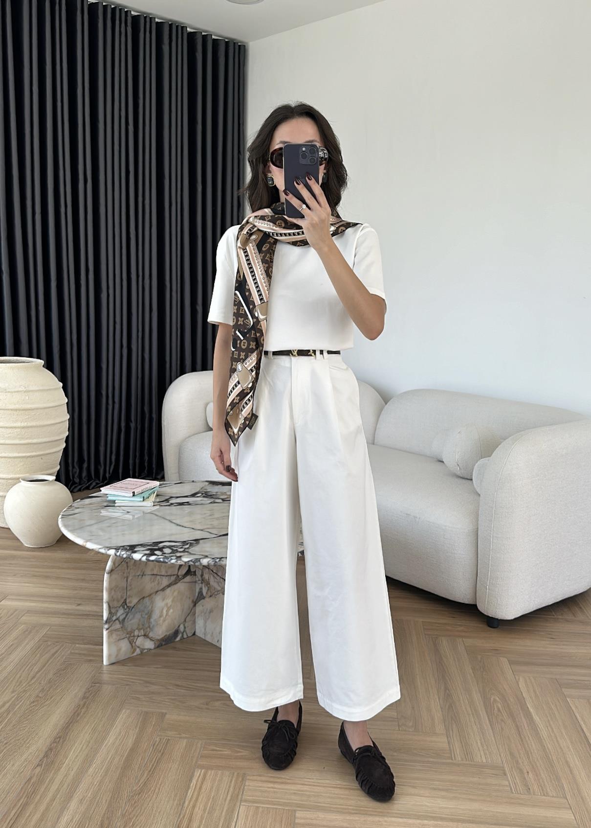 Gabardin Geniş Paça Pantolon
