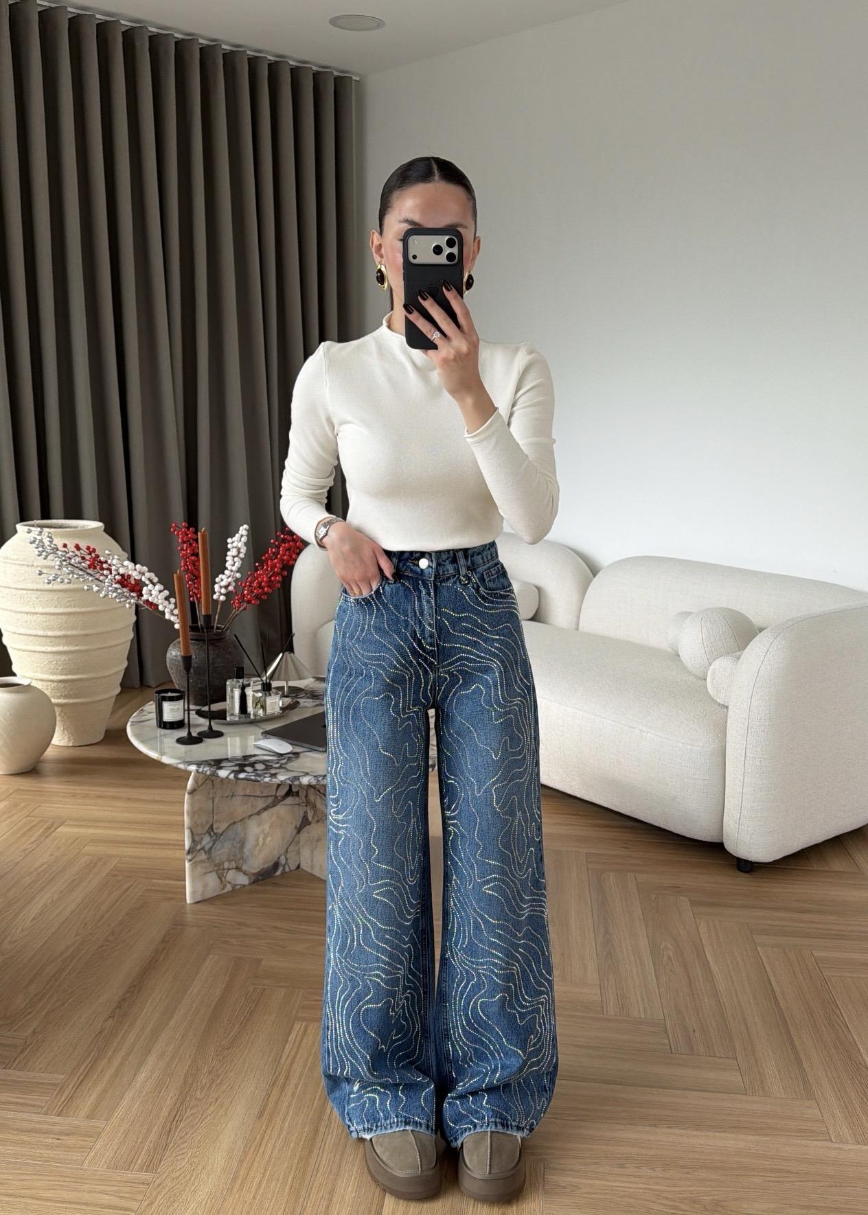 Dalga Desenli Taşlı Jean