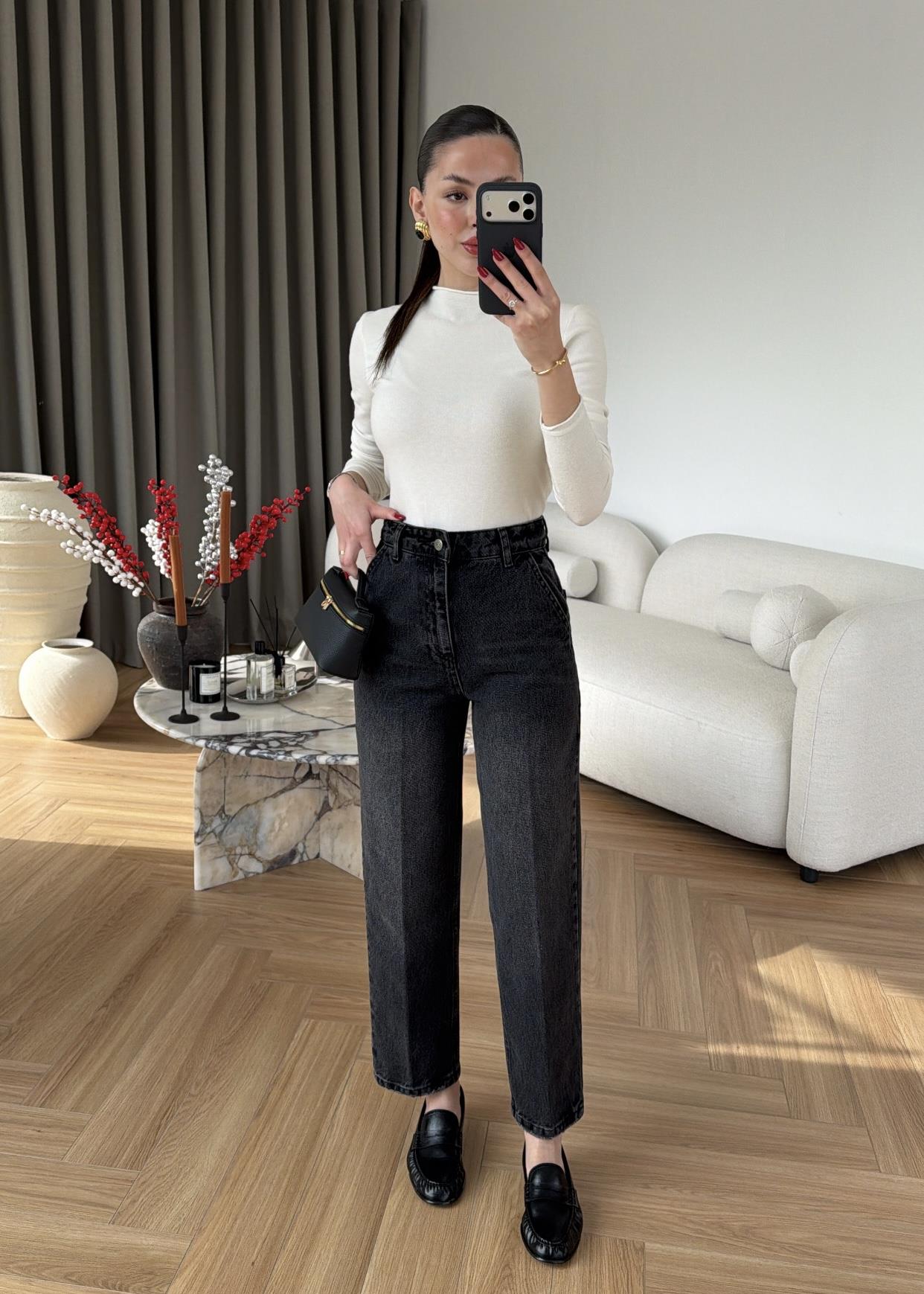 Paçası Dikişli Balon Mom Jean