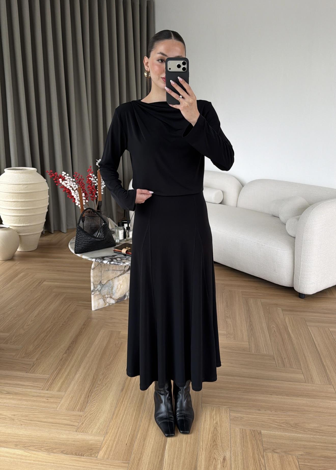 Sandy Etekli Bluzlu Takım