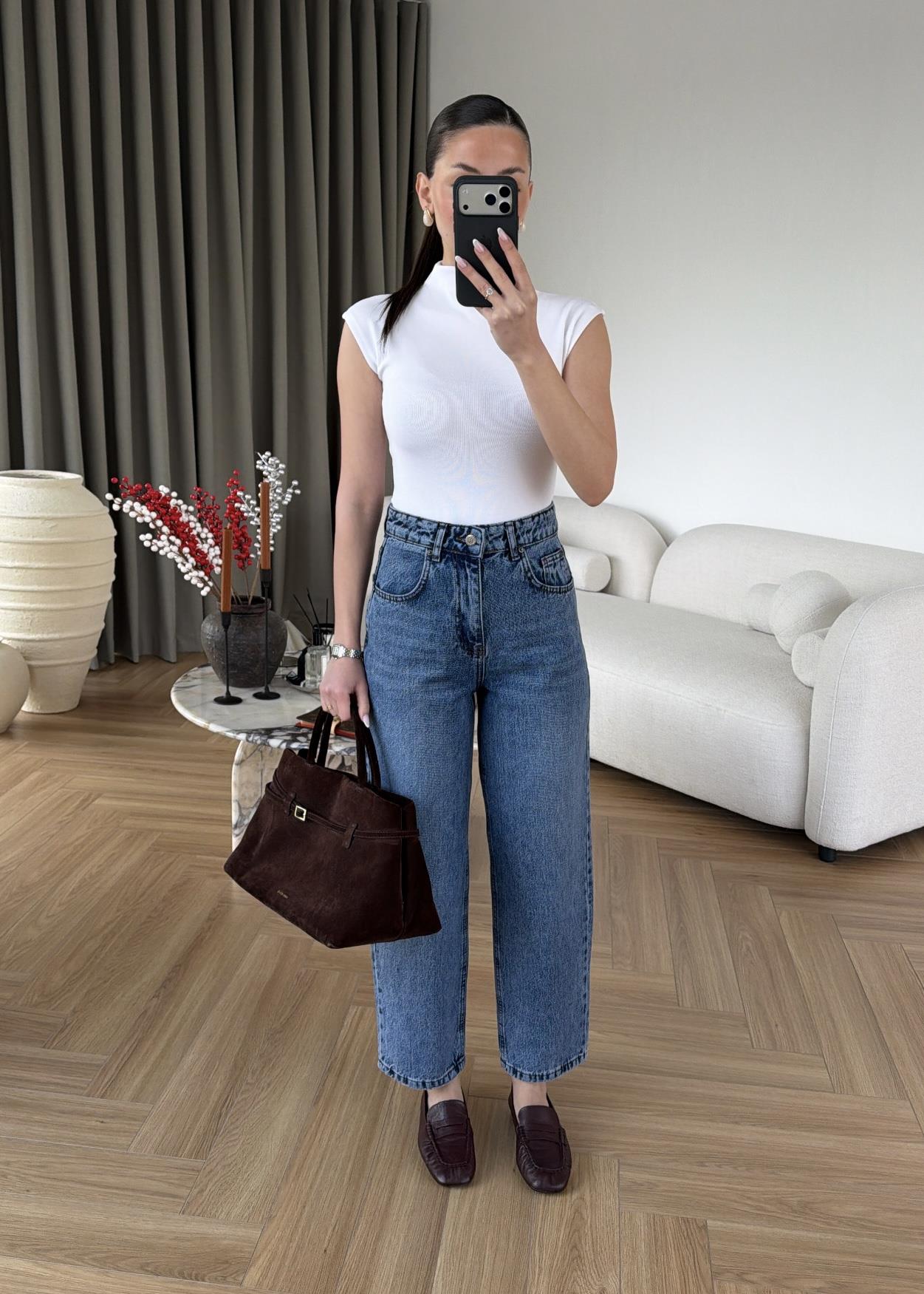 Paçası Dikişli Balon Mom Jean