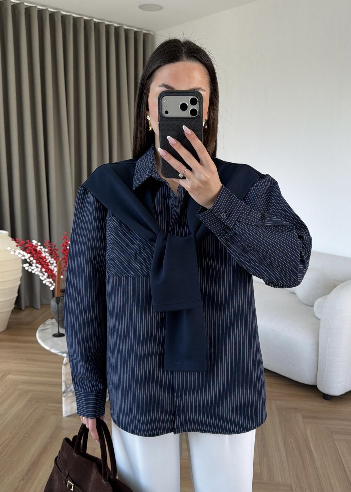 Ena Çizgili Bağlamalı Gömlek