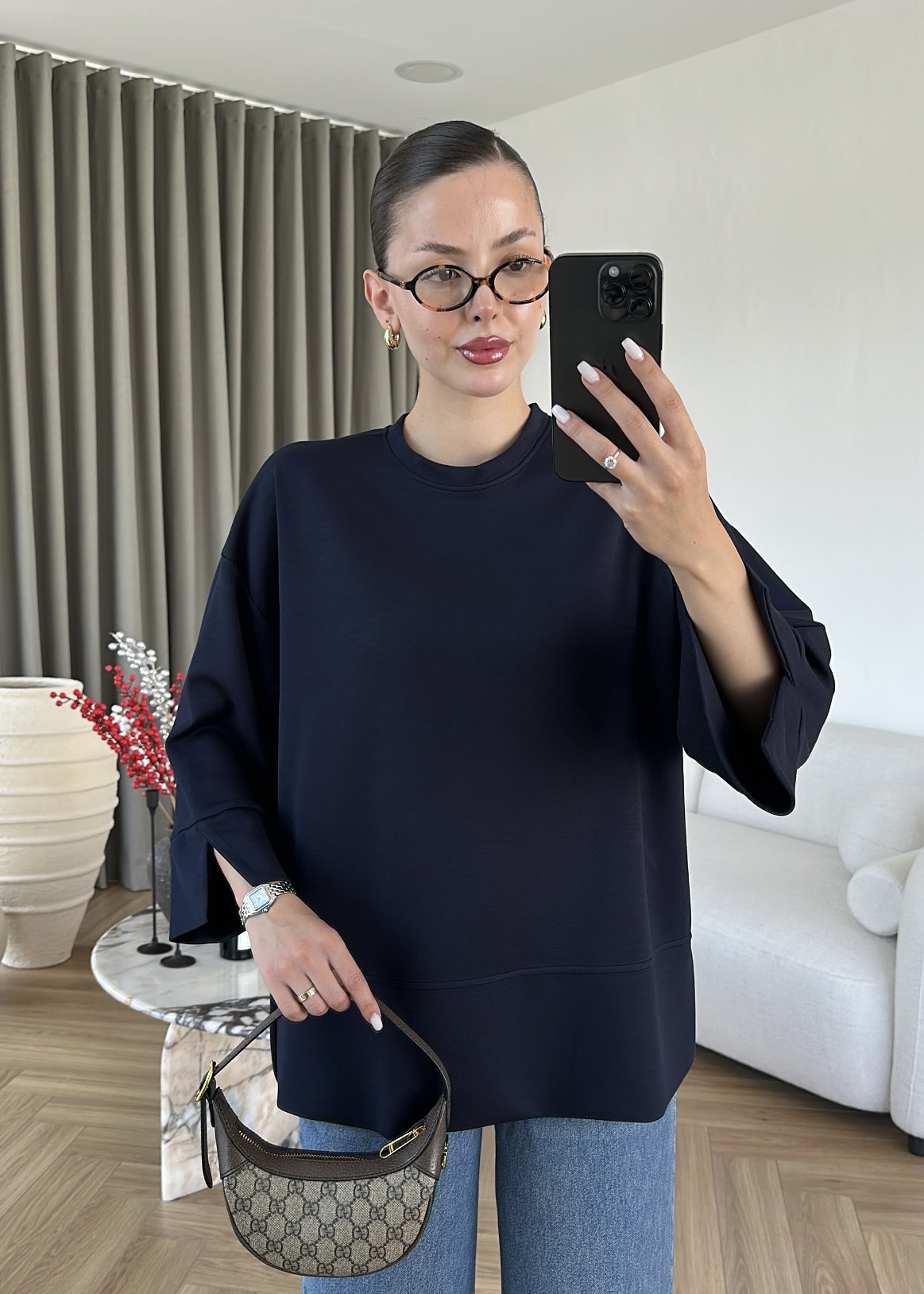 Yanı Yırtmaçlı Uzun Kollu Sweat