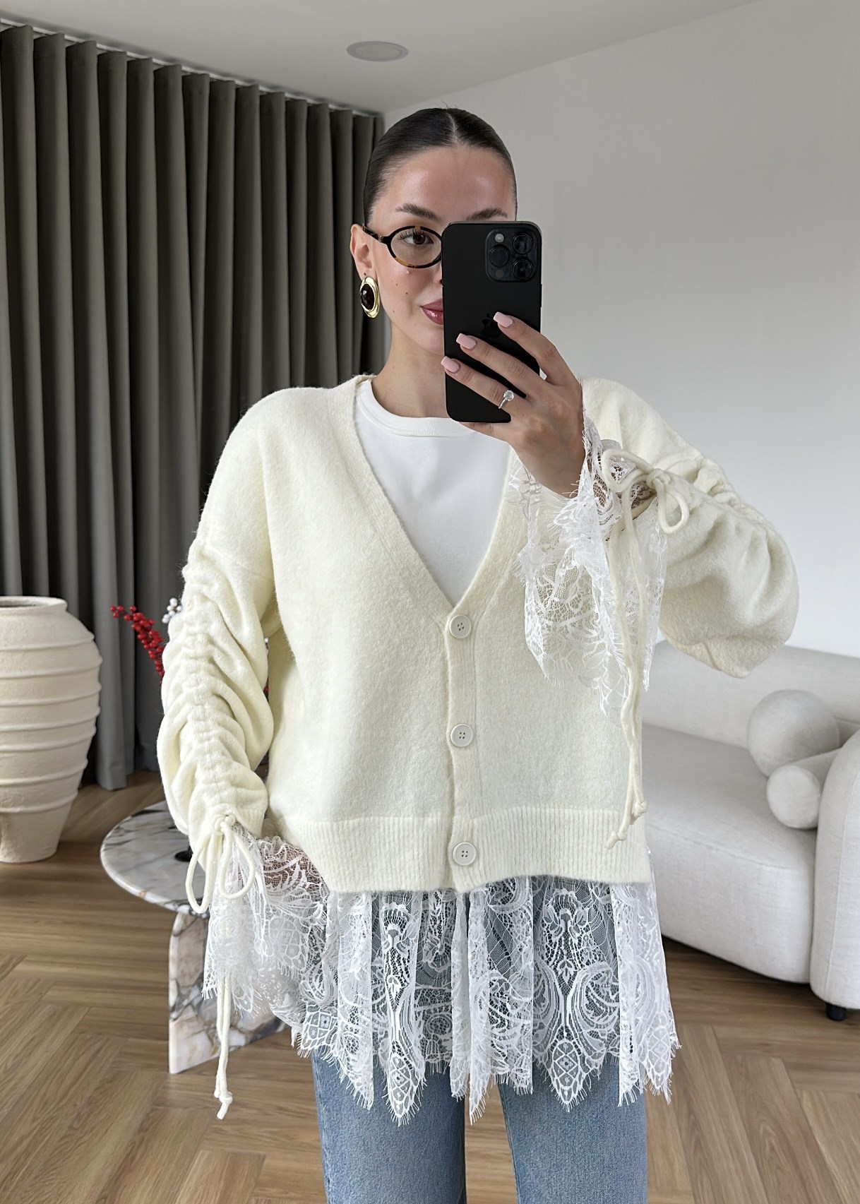 Altı Dantelli Premium Hırka