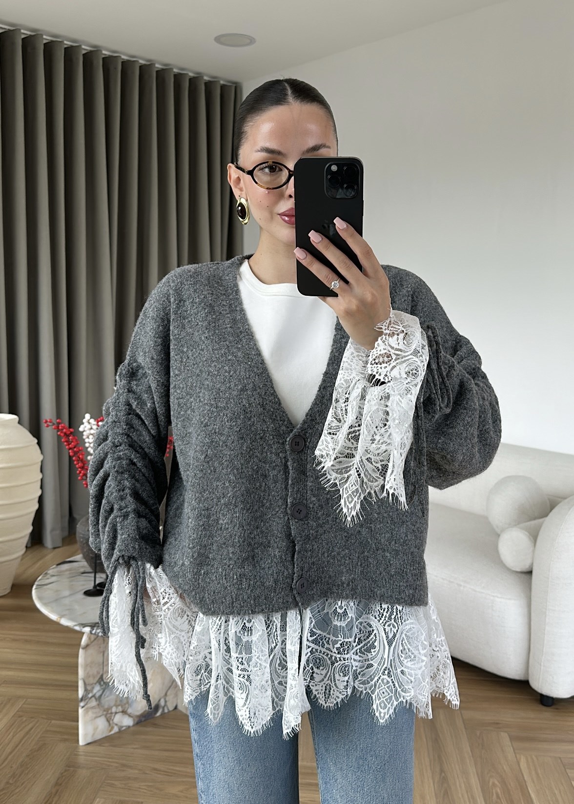 Altı Dantelli Premium Hırka