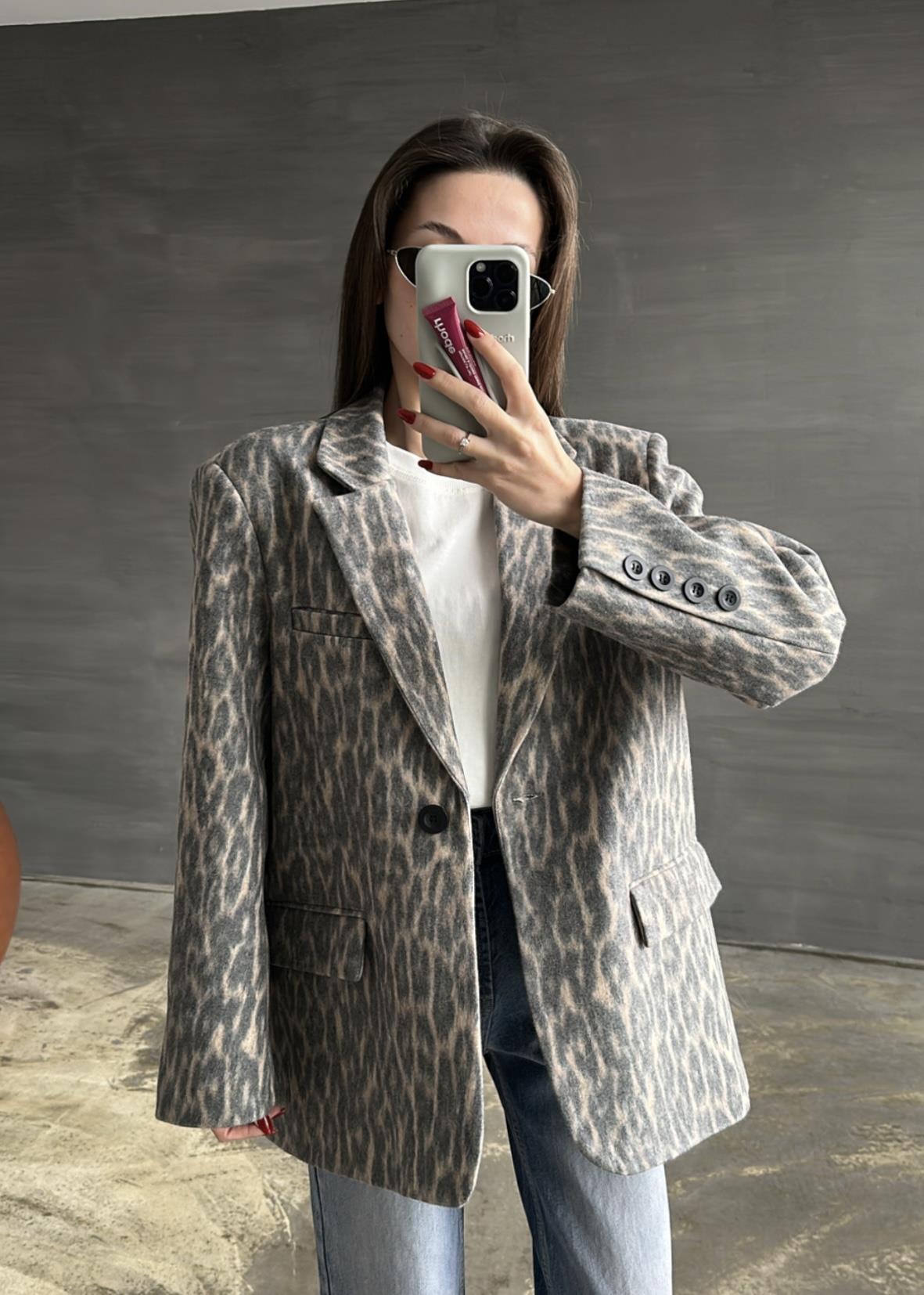 Eskitmeli Leopar Kaşe Ceket