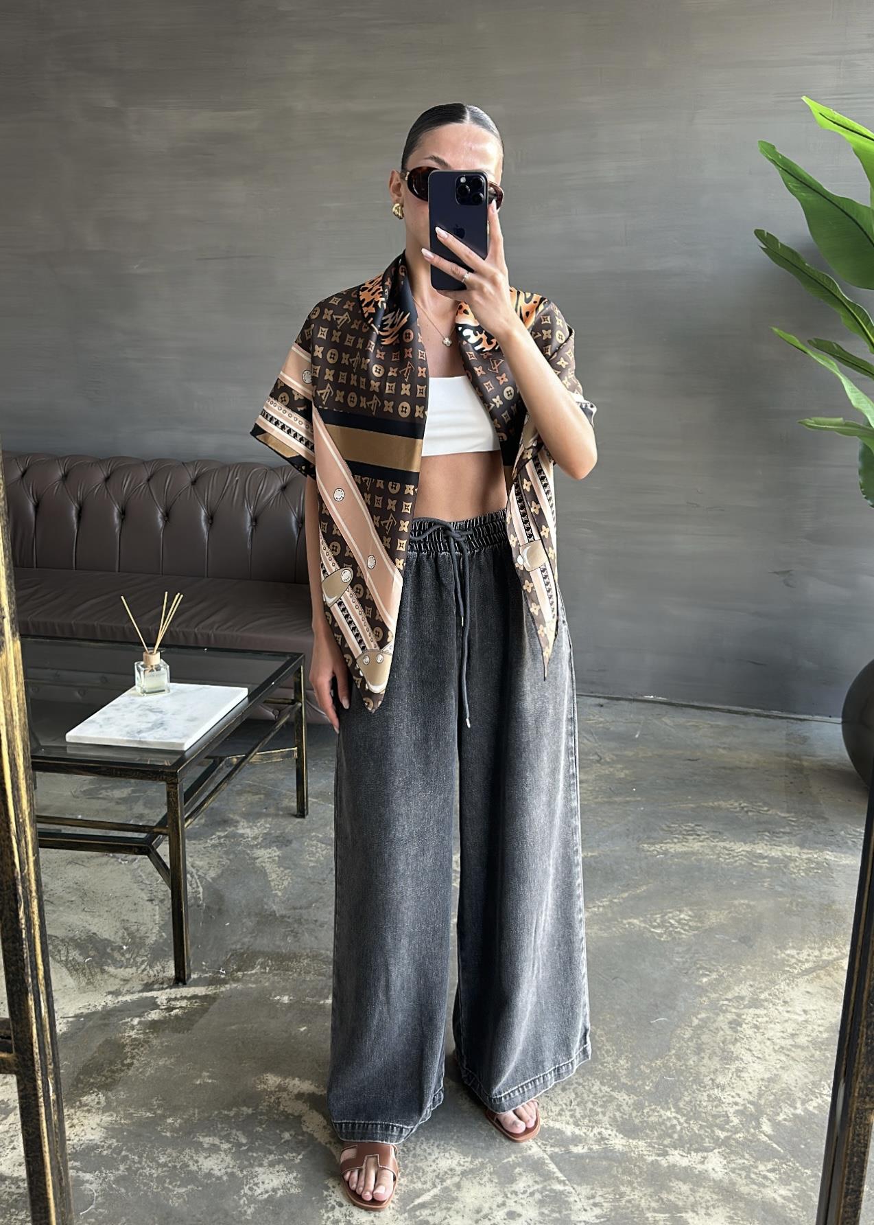 Geniş Paçalı Denim Pantolon