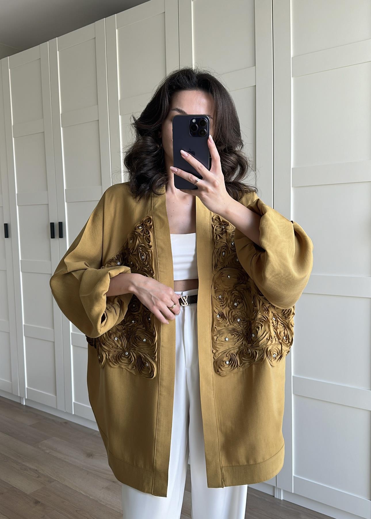 Gül Detaylı Premium Kimono