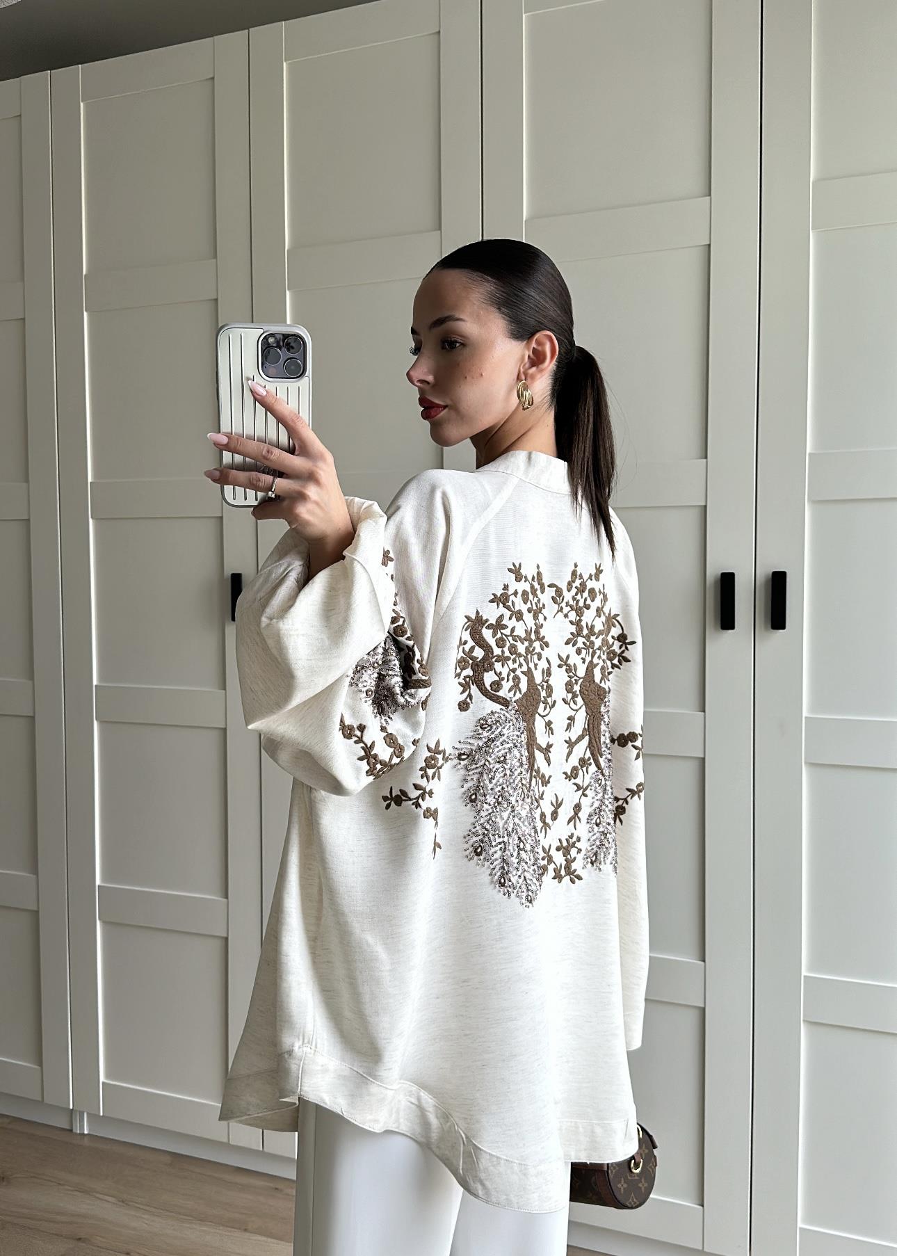 Hayat Ağacı Nakışlı Kimono